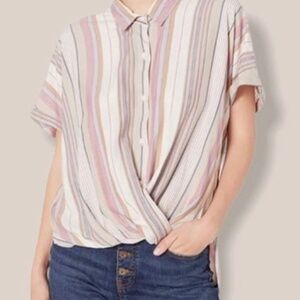 BCBGeneration Short Sleeve High Low Shirt